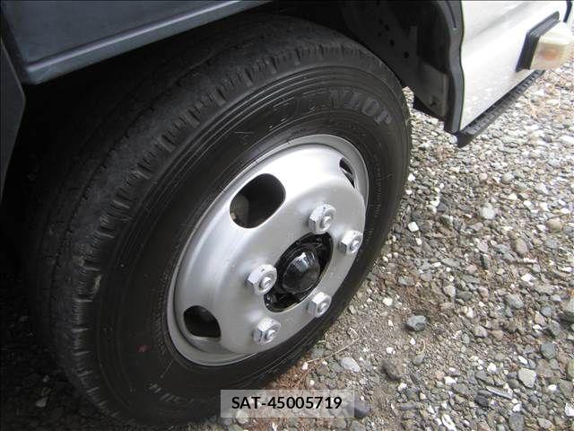 Isuzu ELF TRUCK 2014-11 8848861-8