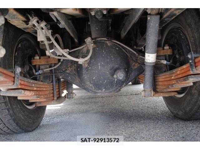 Isuzu ELF TRUCK 2016-07 8848857-12
