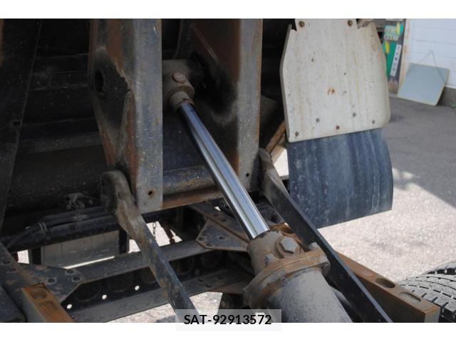 Isuzu ELF TRUCK 2016-07 8848857-18