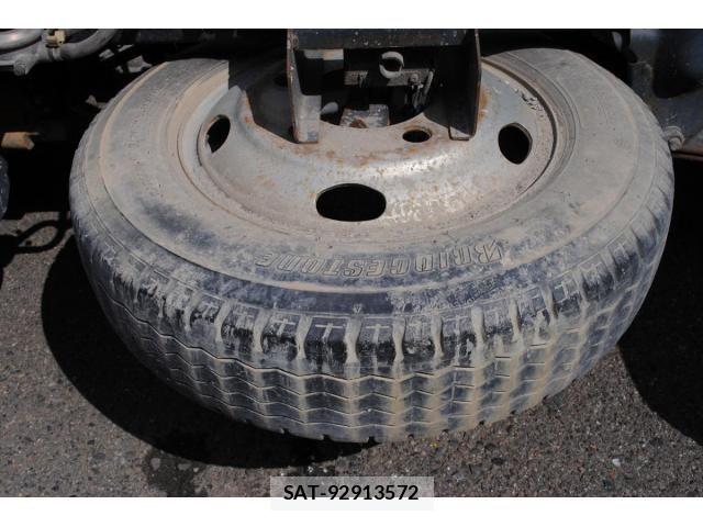 Isuzu ELF TRUCK 2016-07 8848857-21