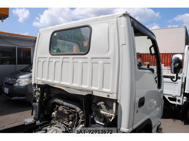 Isuzu ELF TRUCK 2016-07 8848857-25
