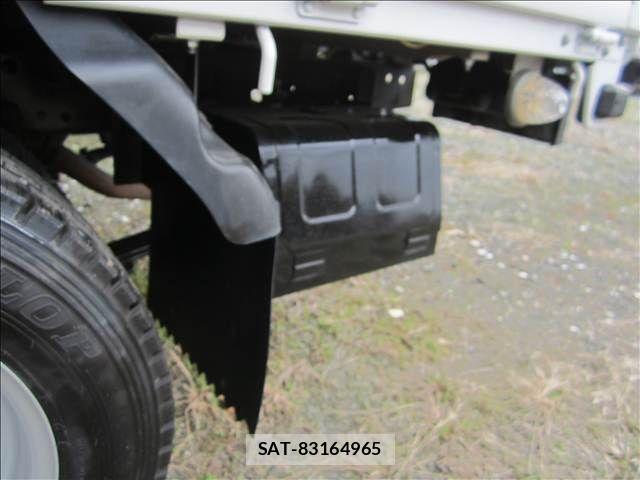 Isuzu ELF TRUCK 2016-01 8848854-6