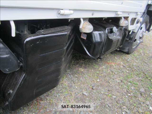 Isuzu ELF TRUCK 2016-01 8848854-8