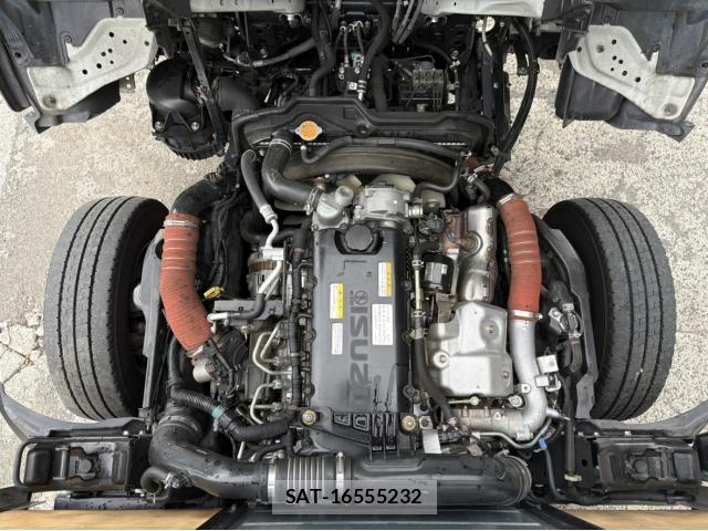 Isuzu ELF TRUCK 2020-01 8848859-26
