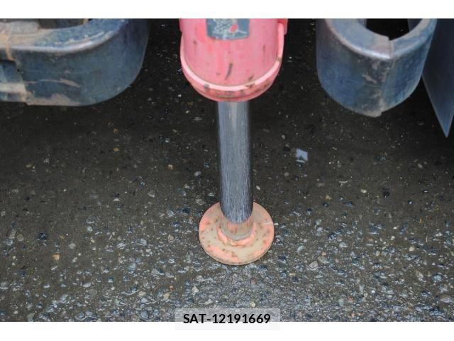 Isuzu ELF TRUCK 2011-08 8848866-25