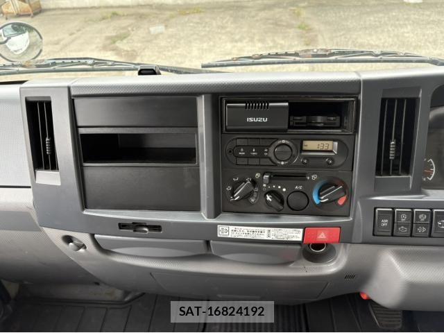 Isuzu ELF TRUCK 2016-06 8848873-22