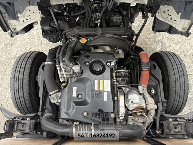 Isuzu ELF TRUCK 2016-06 8848873-26