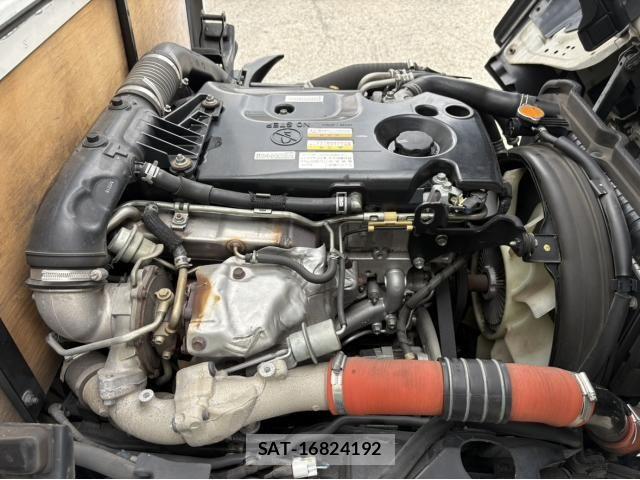 Isuzu ELF TRUCK 2016-06 8848873-27