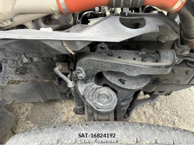 Isuzu ELF TRUCK 2016-06 8848873-28