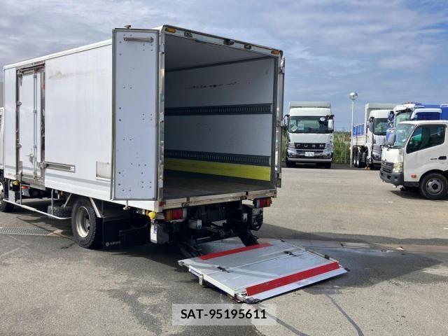 Isuzu ELF TRUCK 2020-04 8848852-10