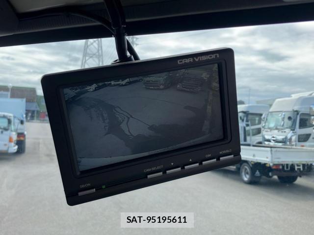 Isuzu ELF TRUCK 2020-04 8848852-20
