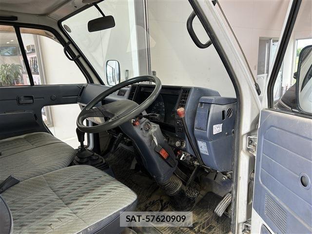 Isuzu ELF TRUCK 1993-07 8848858-11