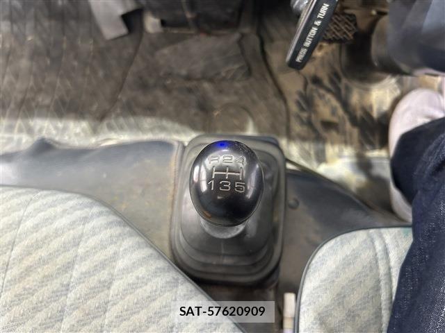 Isuzu ELF TRUCK 1993-07 8848858-14