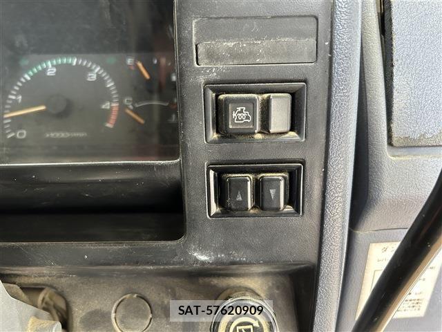 Isuzu ELF TRUCK 1993-07 8848858-18