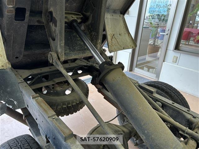 Isuzu ELF TRUCK 1993-07 8848858-19
