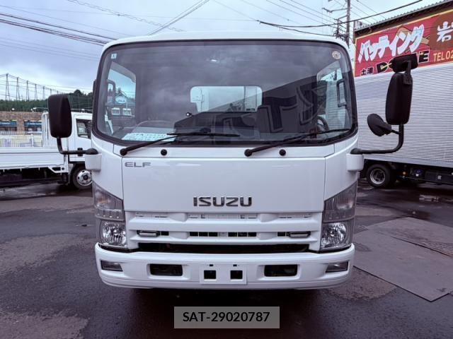 Isuzu ELF TRUCK 2015-01 8848839-1