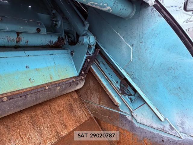 Isuzu ELF TRUCK 2015-01 8848839-19