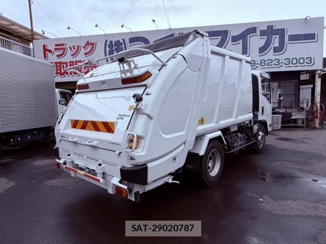 Isuzu ELF TRUCK 2015-01 8848839-4
