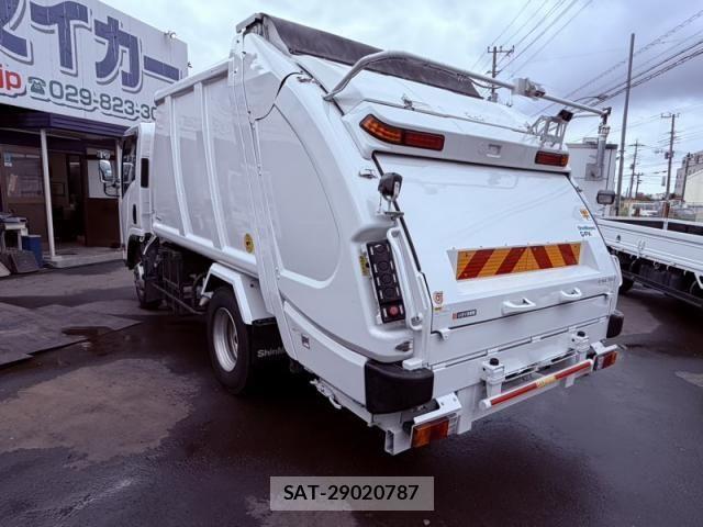 Isuzu ELF TRUCK 2015-01 8848839-6