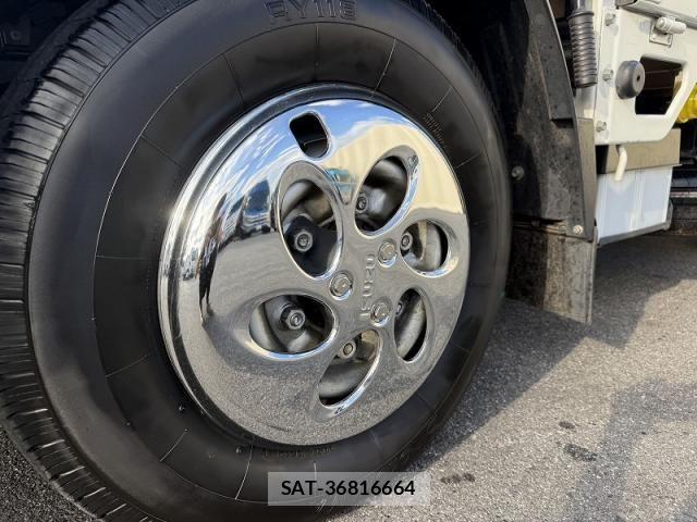 Isuzu ELF TRUCK 2021-04 8848843-13