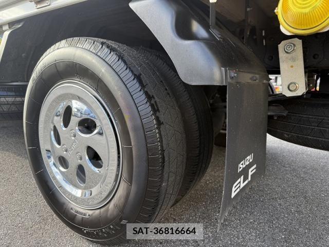 Isuzu ELF TRUCK 2021-04 8848843-15