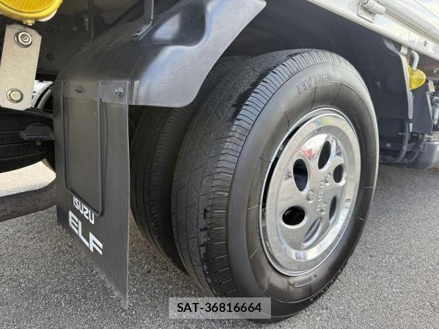 Isuzu ELF TRUCK 2021-04 8848843-19