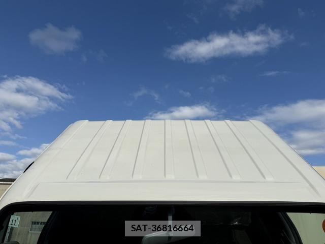 Isuzu ELF TRUCK 2021-04 8848843-21
