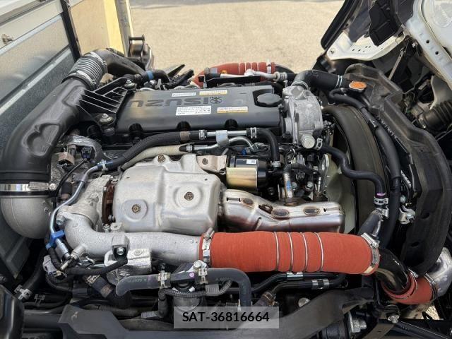 Isuzu ELF TRUCK 2021-04 8848843-28