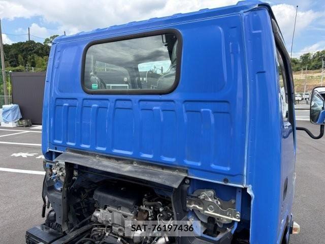 Isuzu ELF TRUCK 2014-08 8847965-11