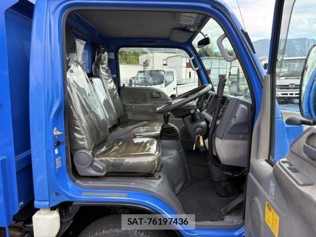 Isuzu ELF TRUCK 2014-08 8847965-27