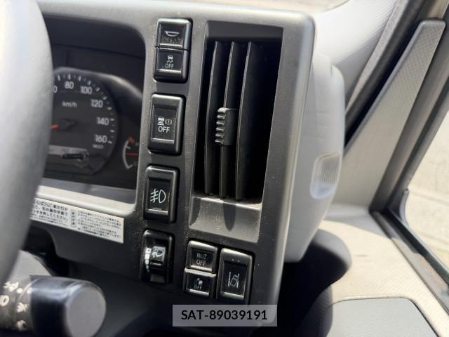 Isuzu ELF TRUCK 2019-01 8870917-16
