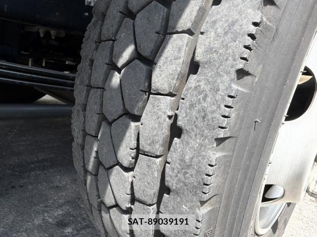 Isuzu ELF TRUCK 2019-01 8870917-23