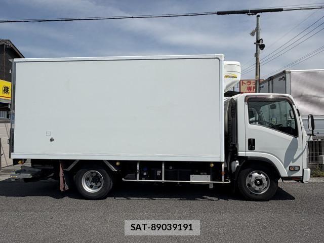Isuzu ELF TRUCK 2019-01 8870917-3