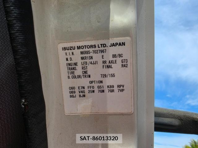 Isuzu ELF TRUCK 2013-02 8870929-16