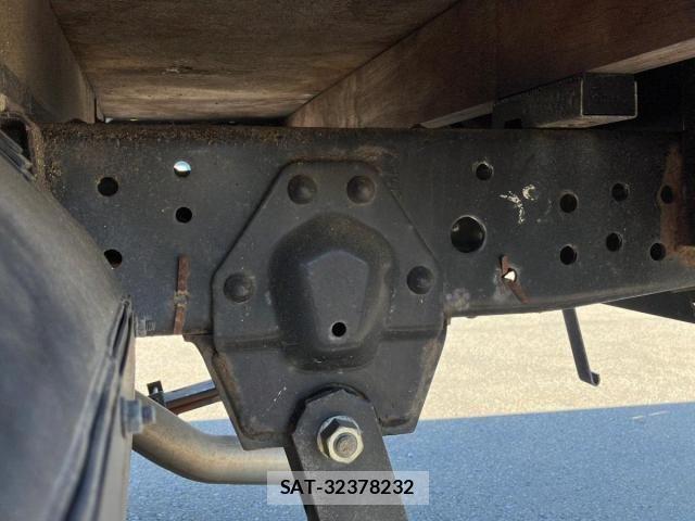 Isuzu ELF TRUCK 2021-12 8870916-12
