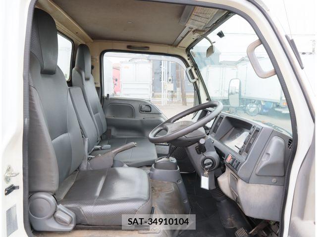 Isuzu ELF TRUCK 2018-04 8870925-22