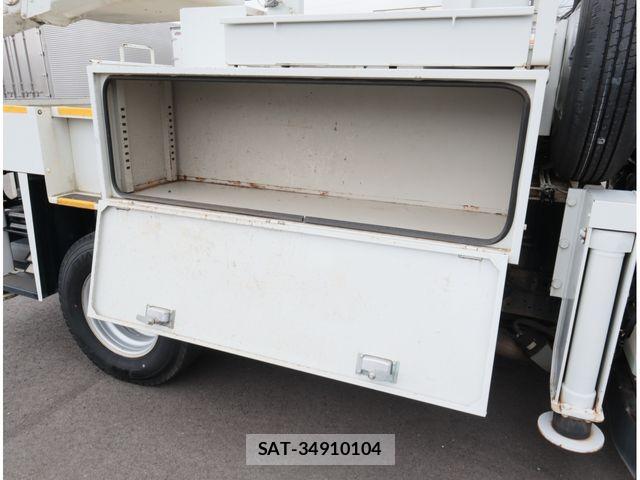 Isuzu ELF TRUCK 2018-04 8870925-6