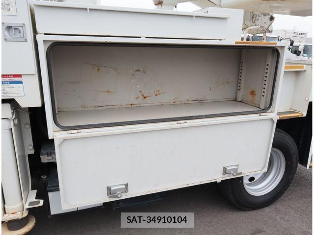 Isuzu ELF TRUCK 2018-04 8870925-7