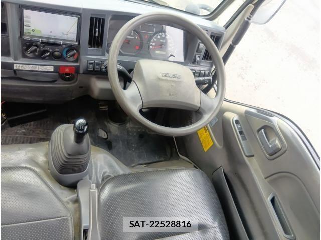 Isuzu ELF TRUCK 2015-09 8870926-25