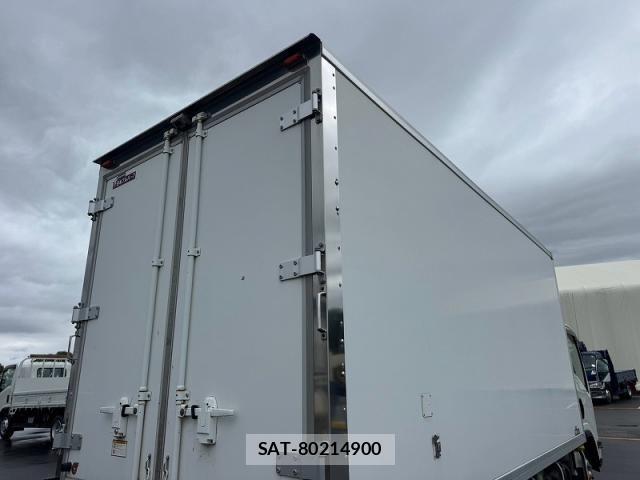 Isuzu ELF TRUCK 2017-07 8870915-18