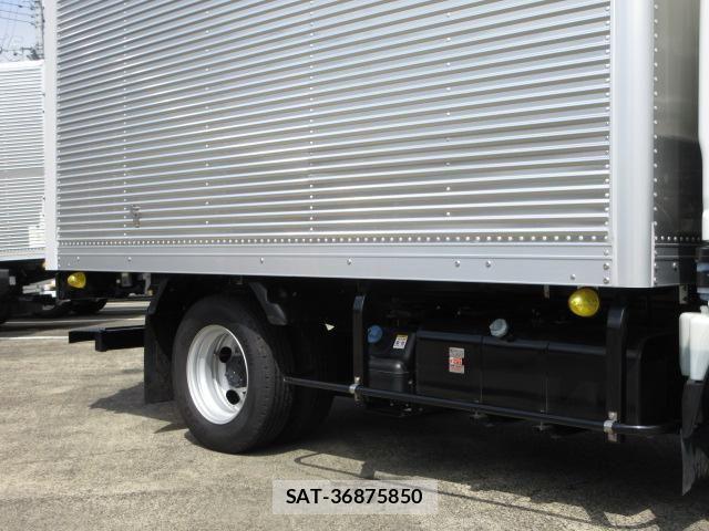 Isuzu ELF TRUCK 2024-05 8870913-9