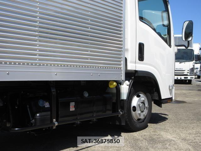 Isuzu ELF TRUCK 2024-05 8870913-16
