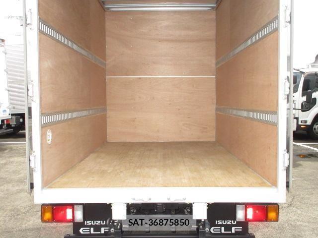Isuzu ELF TRUCK 2024-05 8870913-23