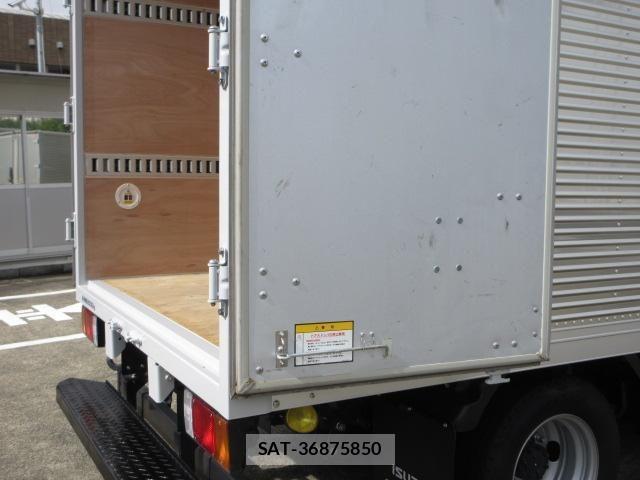 Isuzu ELF TRUCK 2024-05 8870913-28