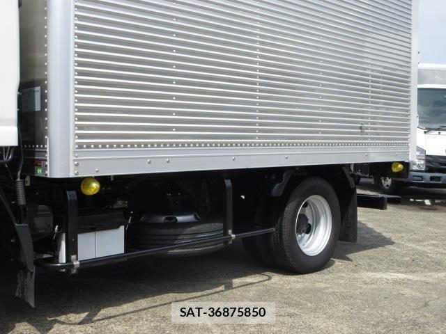 Isuzu ELF TRUCK 2024-05 8870913-8