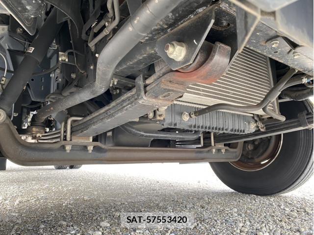 Isuzu ELF TRUCK 2018-06 8870919-15