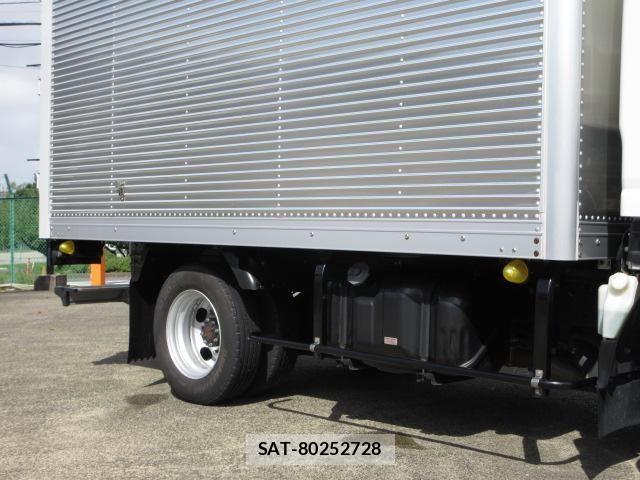 Isuzu ELF TRUCK 2018-09 8870918-9