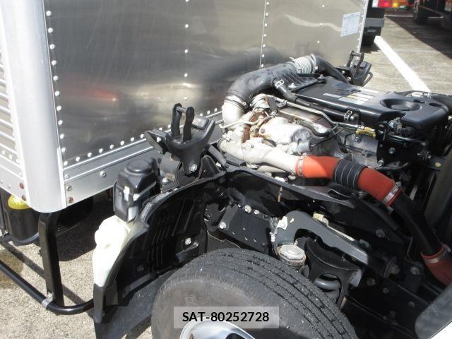 Isuzu ELF TRUCK 2018-09 8870918-15
