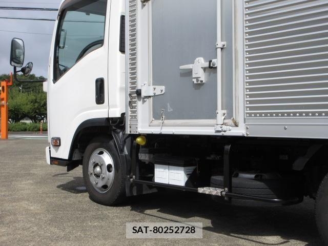 Isuzu ELF TRUCK 2018-09 8870918-18