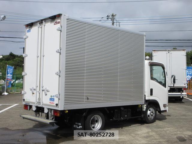 Isuzu ELF TRUCK 2018-09 8870918-2